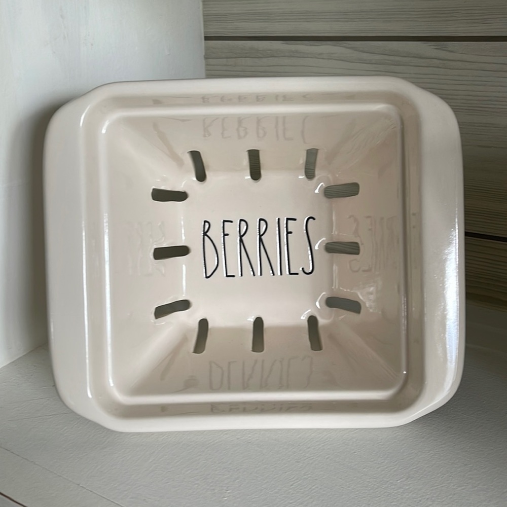 Rae Dunn Berries basket